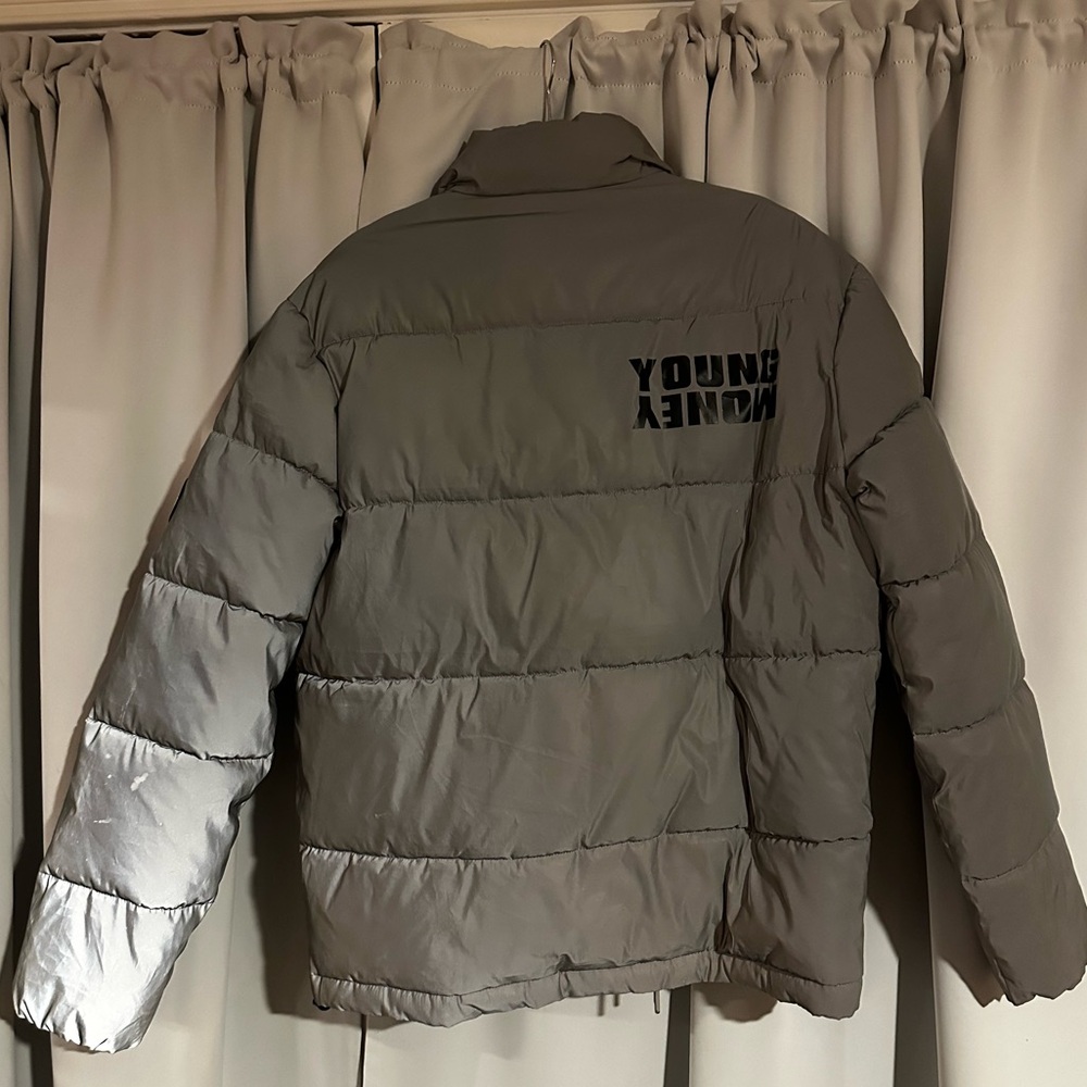 Young money puffer